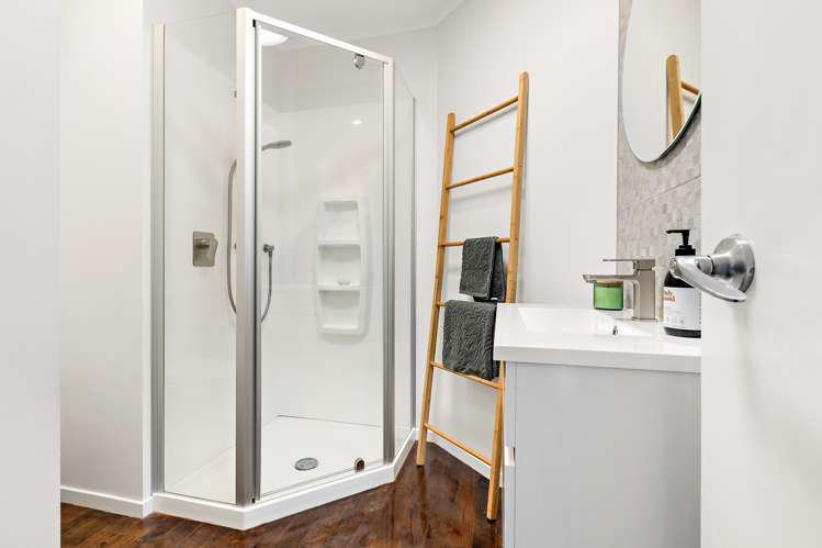 8 Lunn Avenue Mount Wellington_18