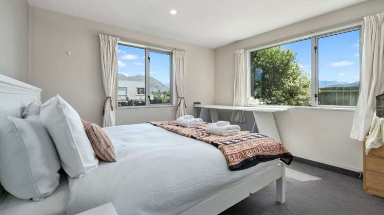 99 Kings Drive Wanaka_15