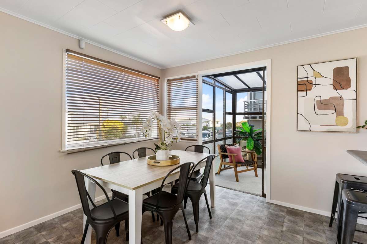 44 Acacia Avenue_5