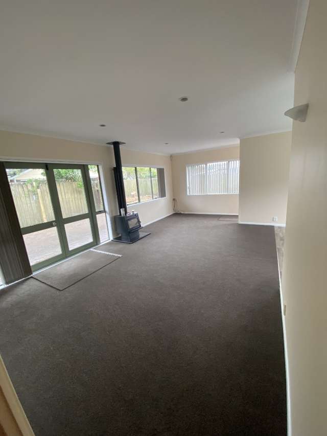 2/5 Campbell Place Papakura_4