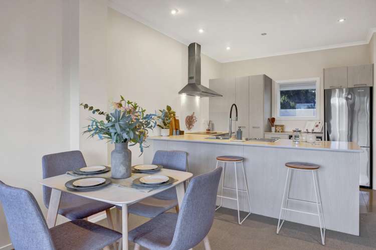 4/16 Ronald Street Strandon_8