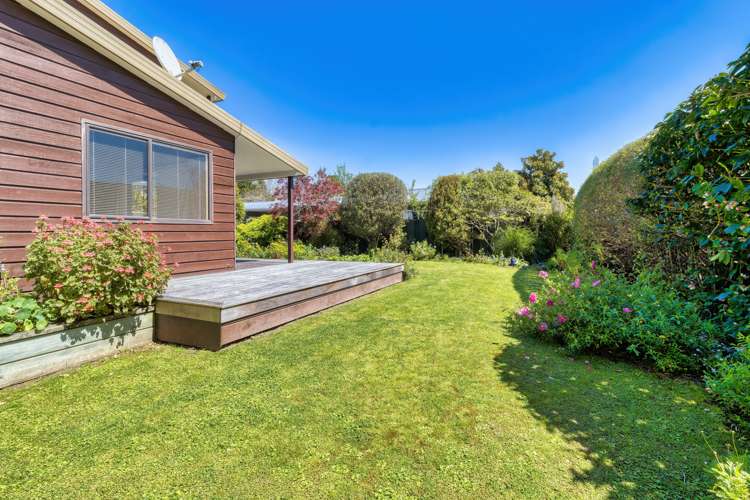 24 Hunters Hill Havelock North_16