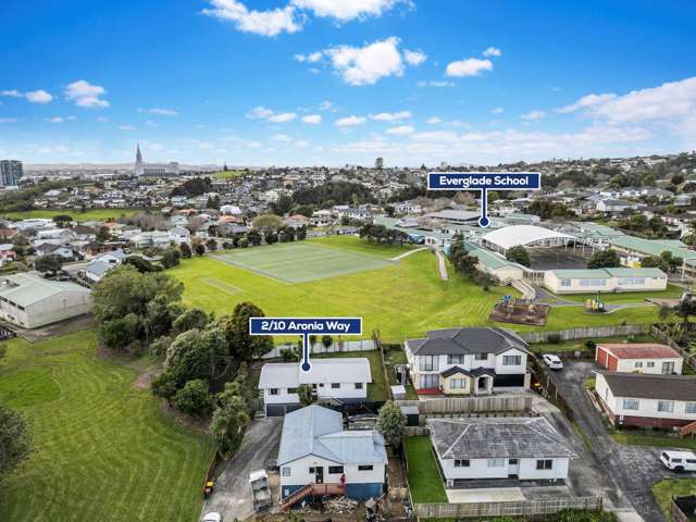 2/10 Aronia Way Goodwood Heights_3