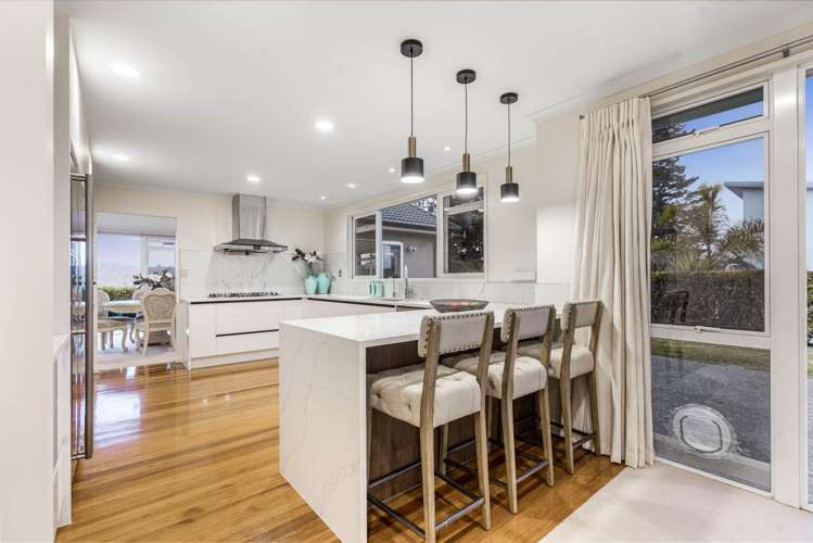 34 English Oak Drive Schnapper Rock_7