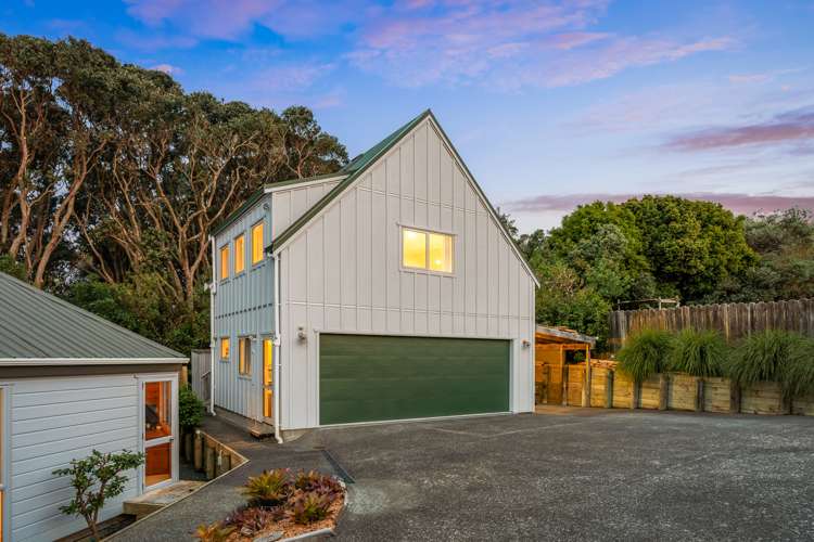 38 Pacific Parade Army Bay_16