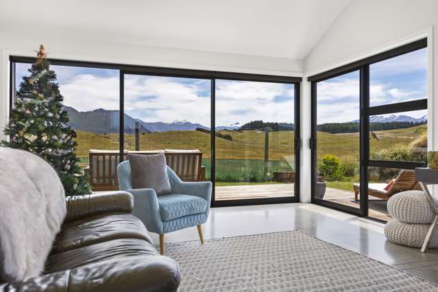 12 Robrosa Street Wanaka_2