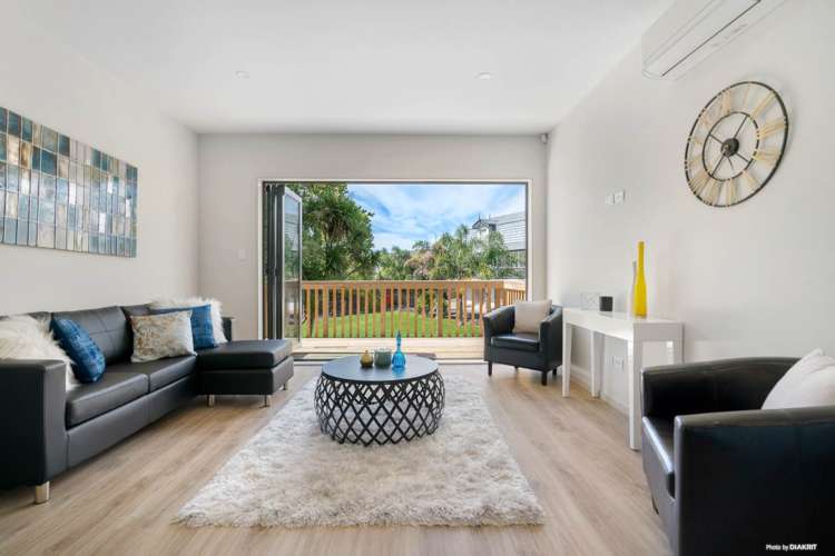 63a Mcleod Road Te Atatu South_1