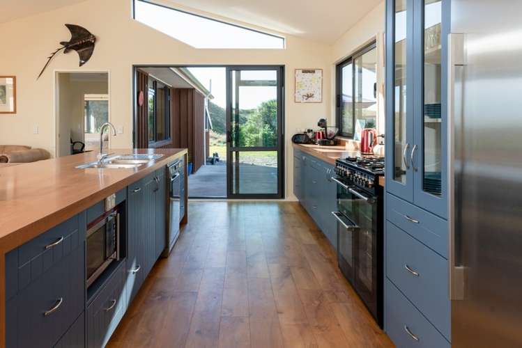 97 Raukawa Road Peka Peka_5