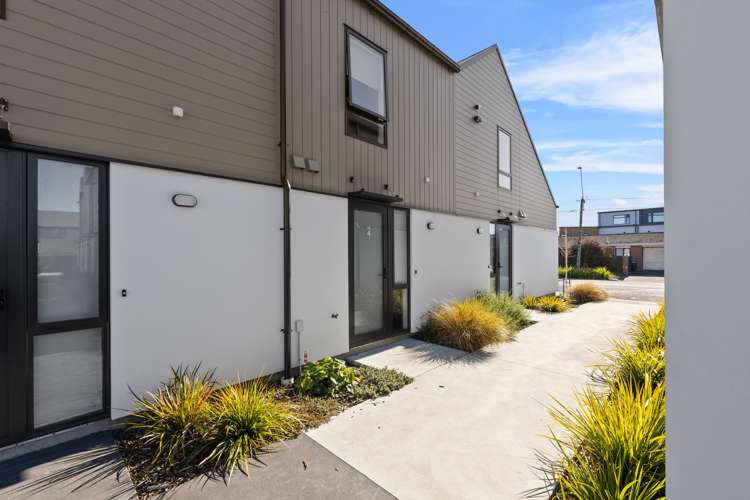 4/50 Antigua Street Addington_17