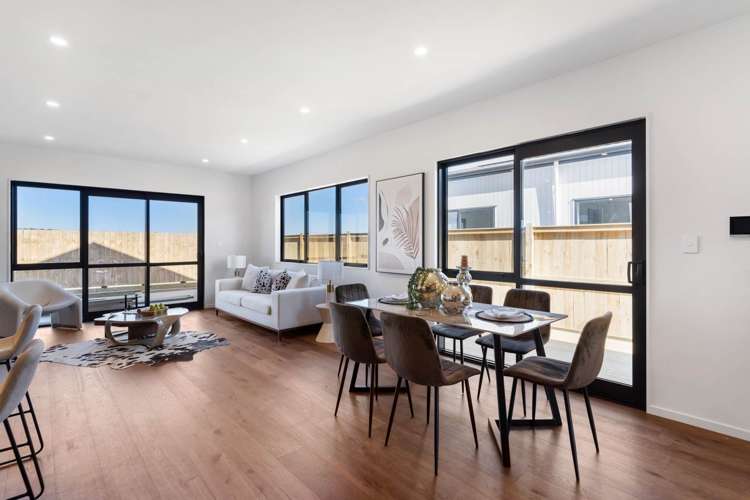 62 Malahide Drive Flat Bush_8