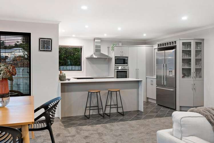 9 Irwin Logan Drive Mosgiel_11