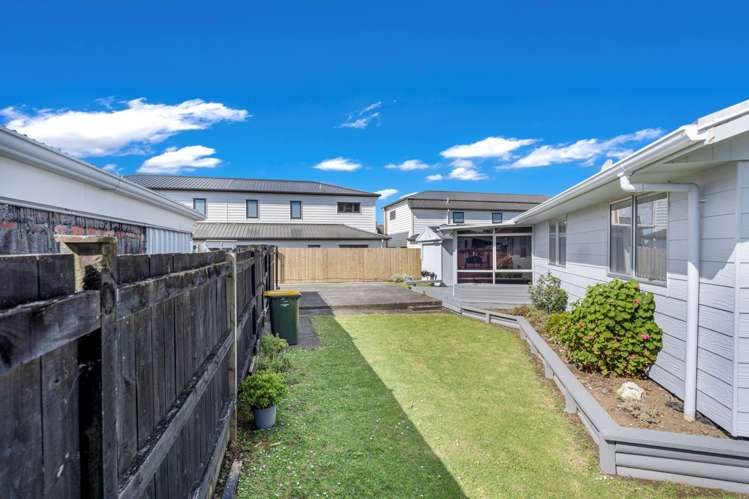 2/8 Portage Road Papatoetoe_18