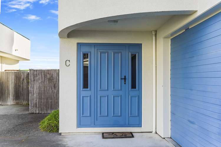 24c The Esplanade Westshore_14