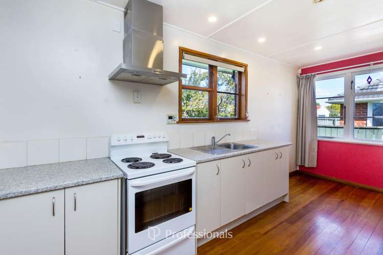 16 Hazel Street Ebdentown_5