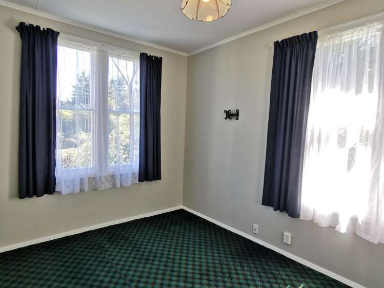 20 Makomako Street Pongaroa_12