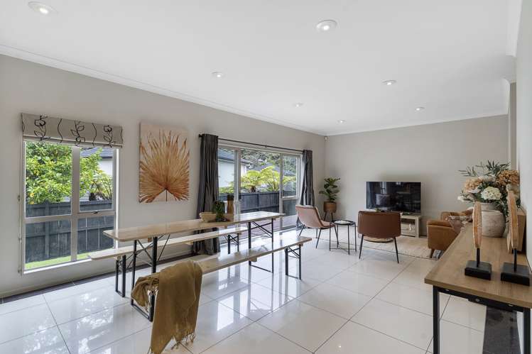 17 Miromiro Street Greenhithe_11