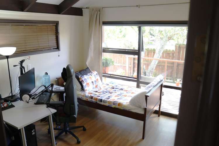 2/127 Maich Road Manurewa_16