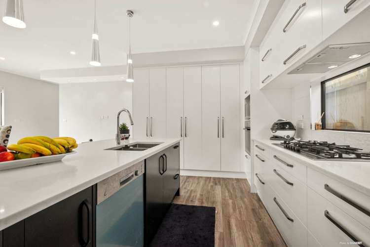 139 Colonial Drive Silverdale_9