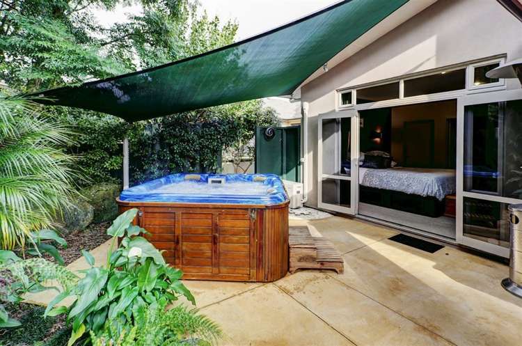 71 Saint James Drive Huntington_10