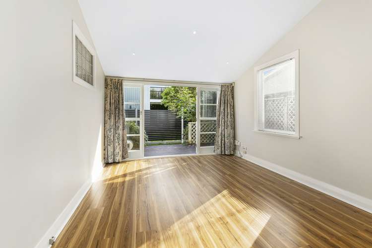 49 Brussels Street Miramar_5