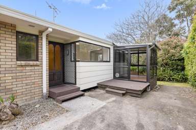 22A Heron Avenue East_4