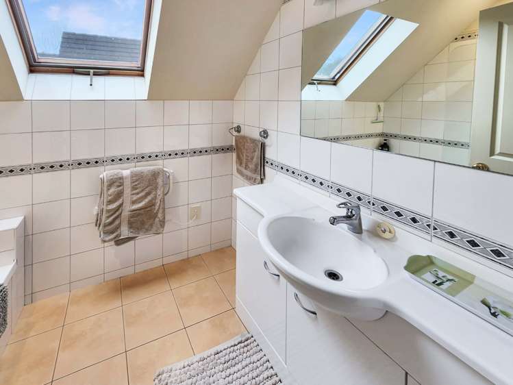 1/88 Waterloo Road Lower Hutt_13