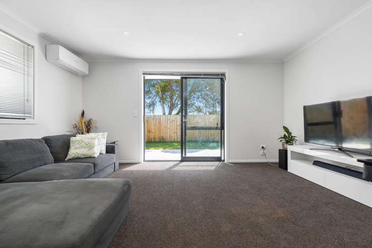 B/5 Bruce Avenue Glenview_7