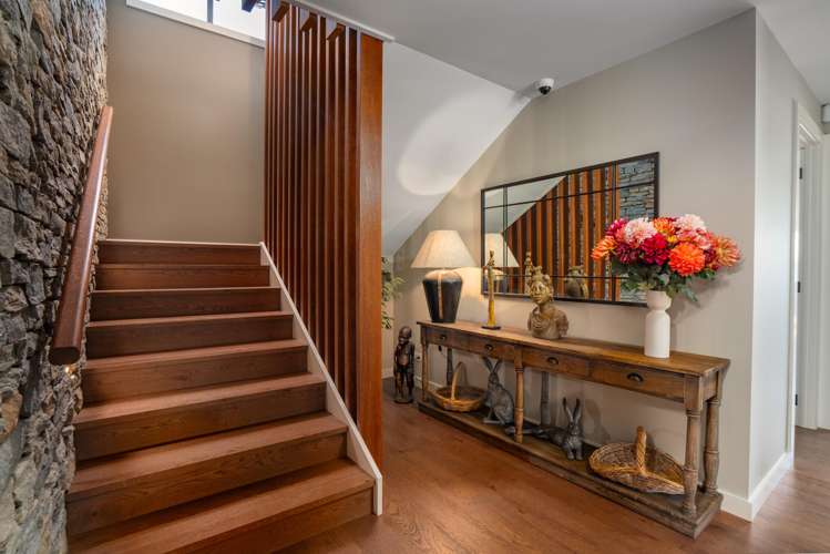 336 Lake Terrace Two Mile Bay_5