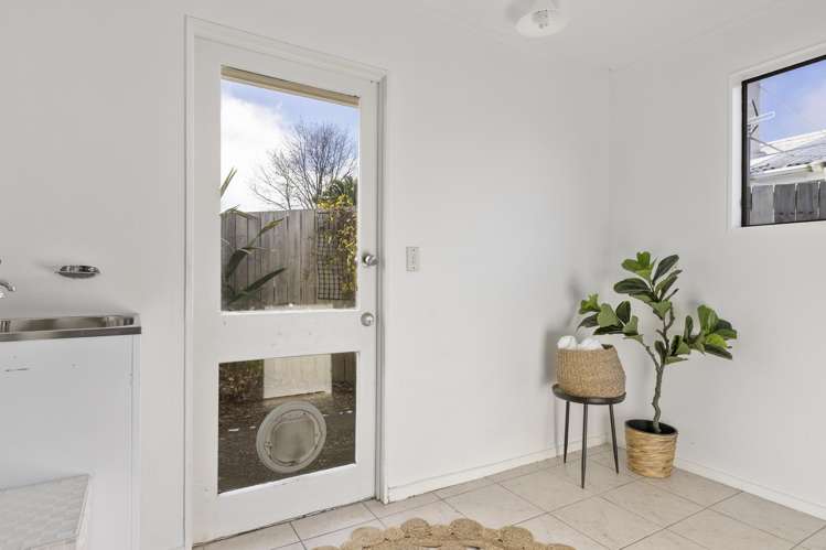 2/23 Newberry Place Richmond Heights_23