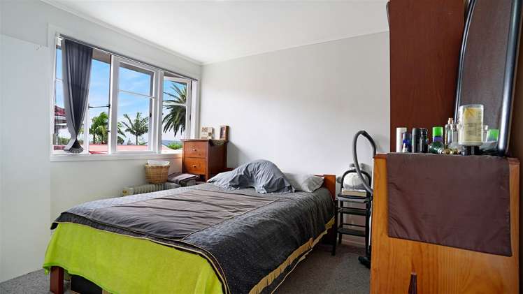 13 Vodanovich Road Te Atatu South_5