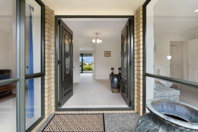 115 Grovenor Drive Orewa_3