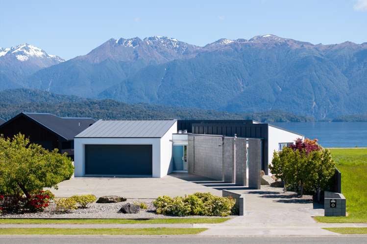 68 South Arm Drive Te Anau_34