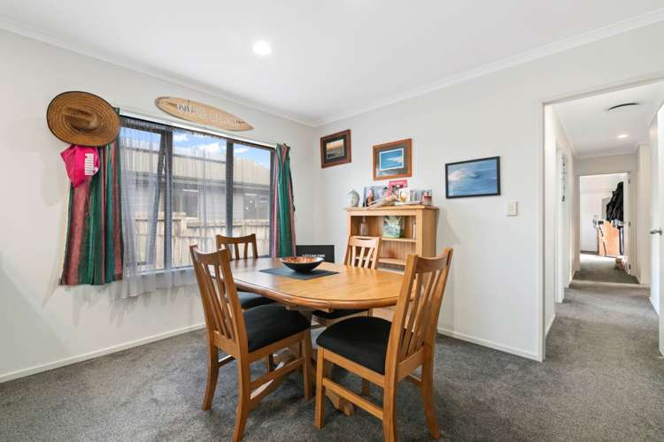 145 Brian Crescent Stanmore Bay_5