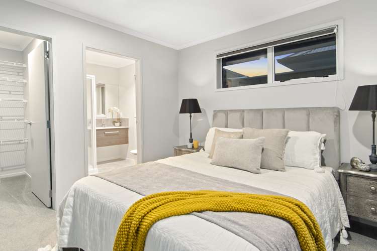 9 Blacklock Road Pyes Pa_16