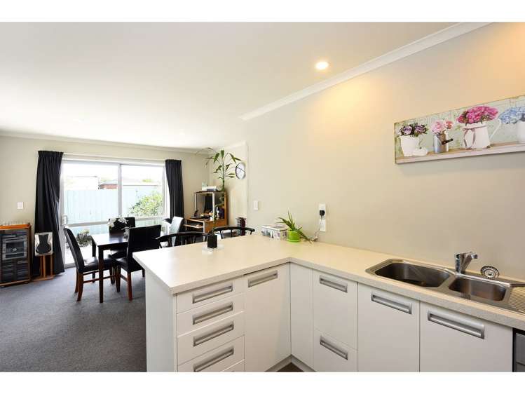 12 Glover Place Stoke_6