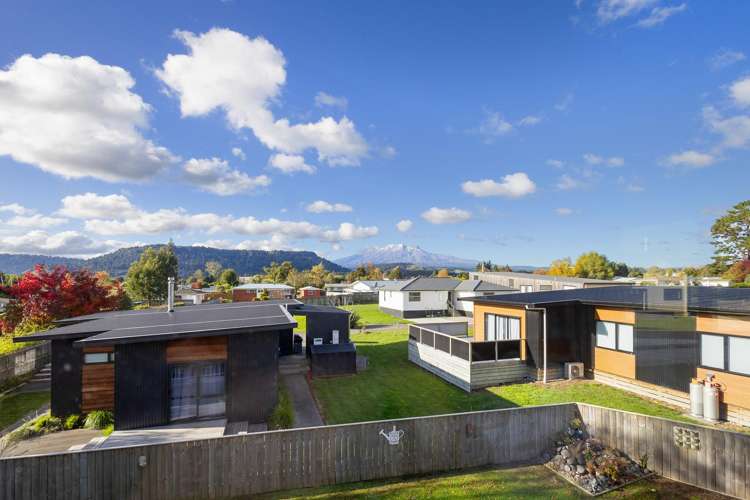 1 Heartwood Lane Ohakune_24