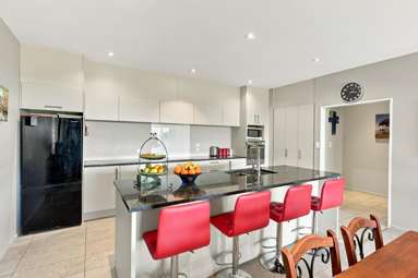 77 Footbridge Terrace_3