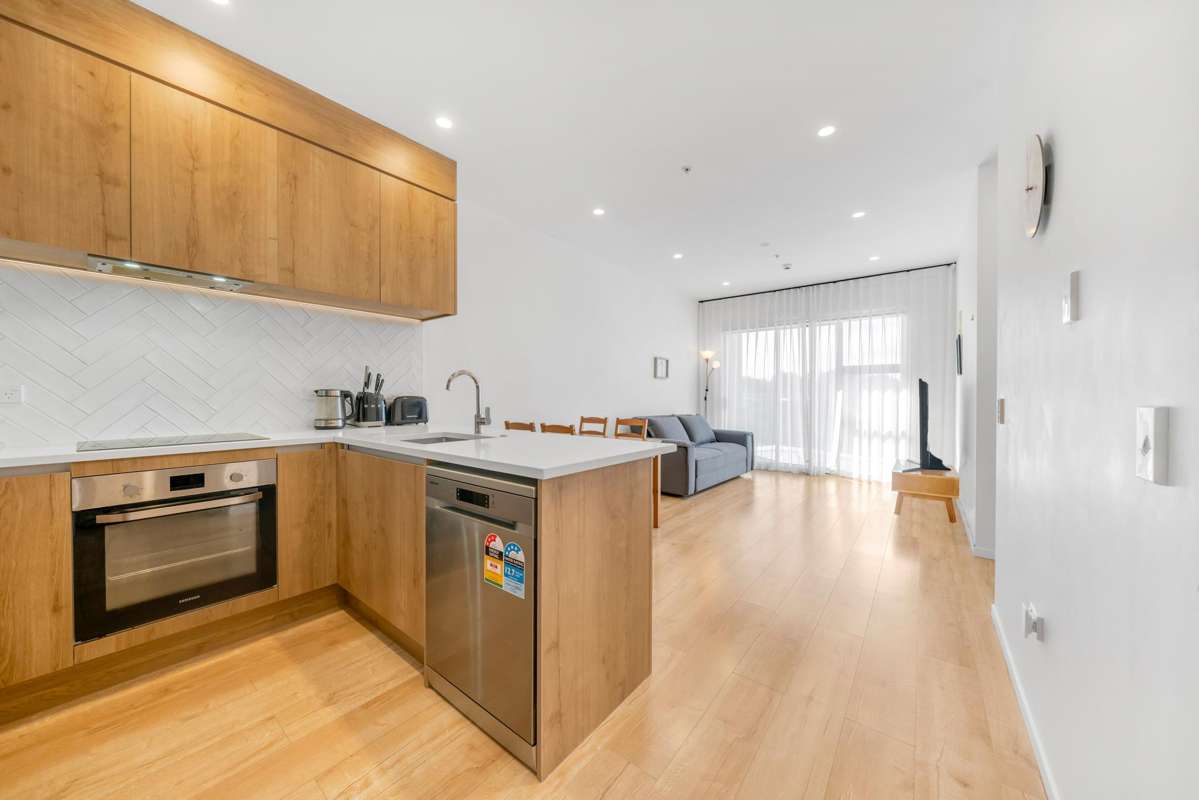 404/553c Glenfield Road_1