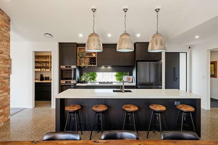 14 Artistic Avenue Leamington_6