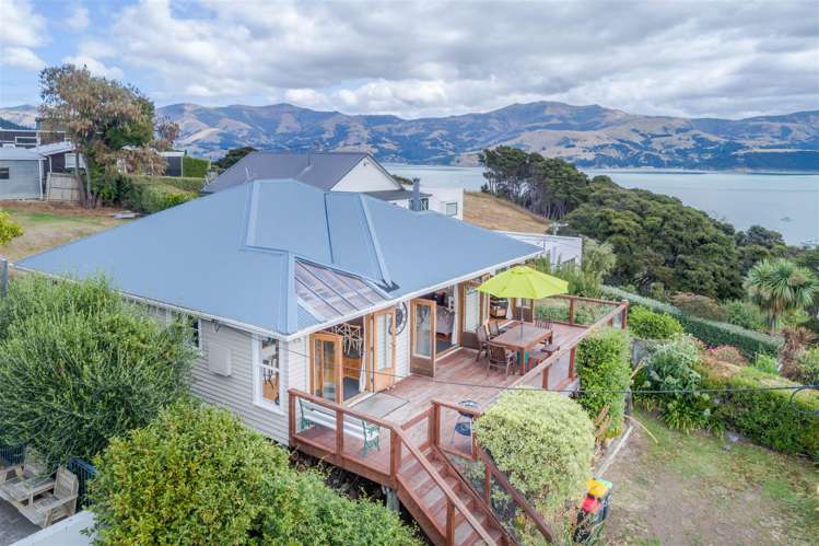 15 Penlington Place Akaroa_10