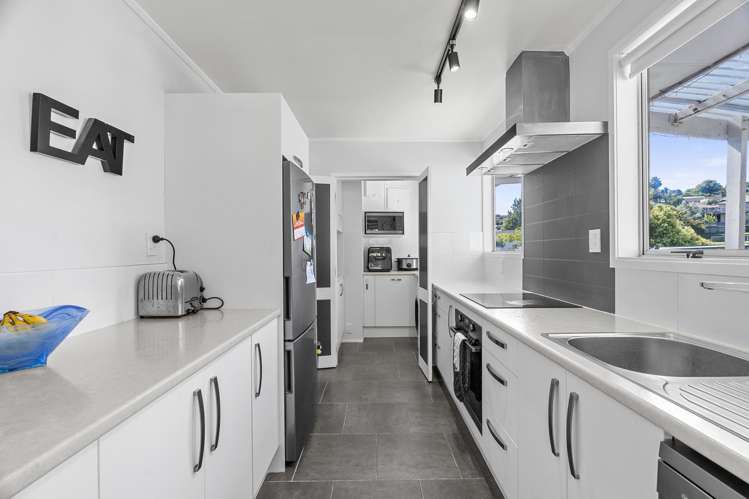 42 Resolution Road Welcome Bay_12