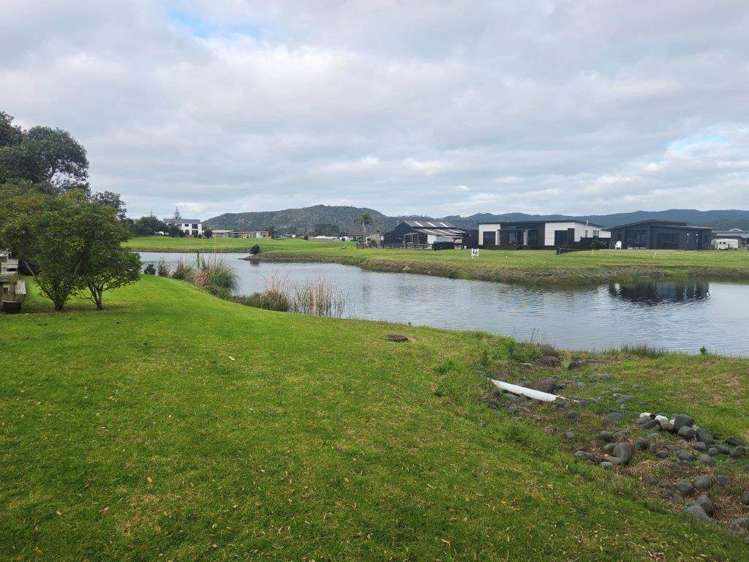 158 The Fairway Matarangi_12