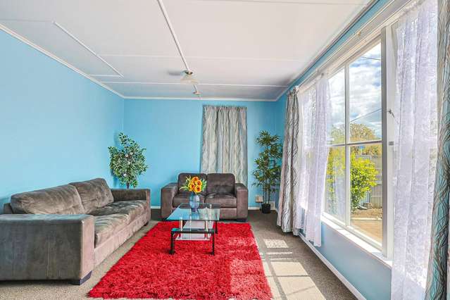 1028 Campbell Street Raureka_2