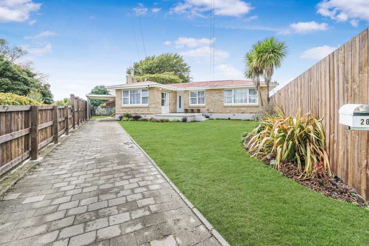 28 Greta Street Glenview_9