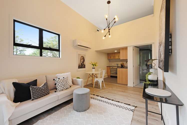 79 Thurleigh Grove Karori_19