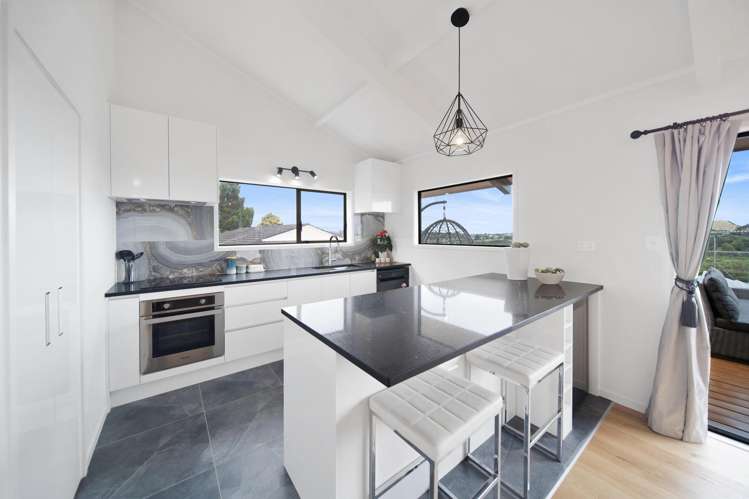 34 Winhall Rise Remuera_6