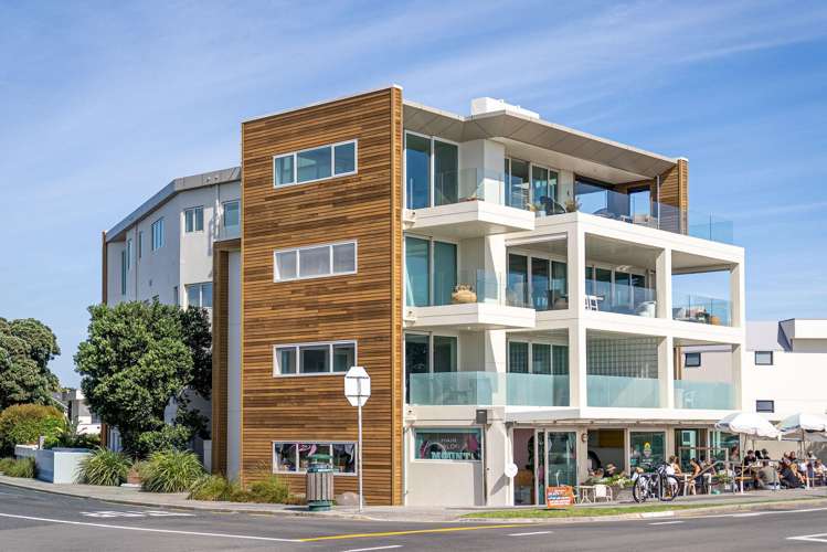 2/154 Marine Parade Mt Maunganui_16