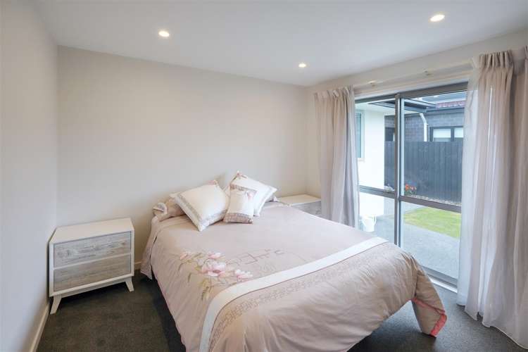 20 Robert Duncan Road Belfast_9