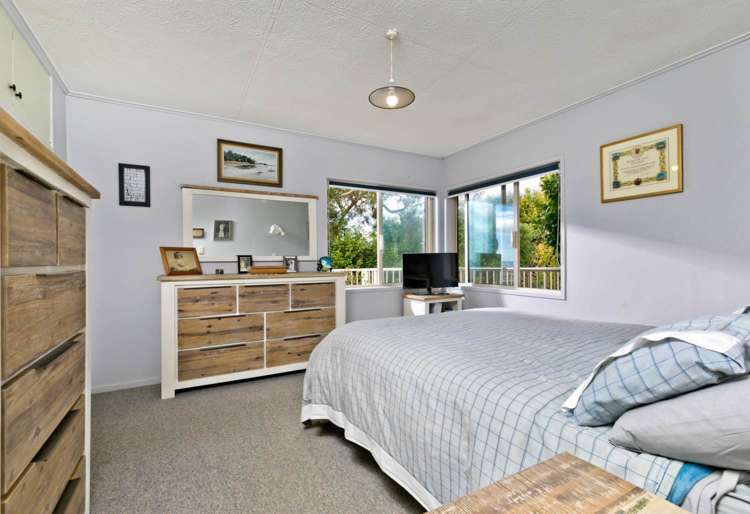 3 Dalmeny Close Murrays Bay_13