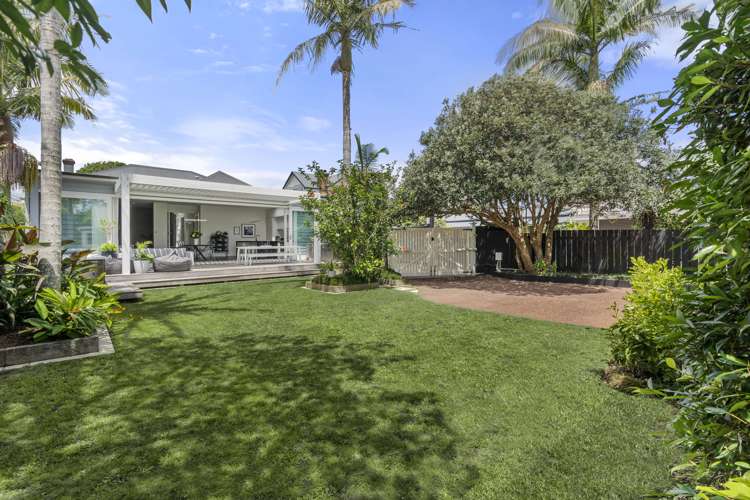 23 Cheltenham Road Devonport_15